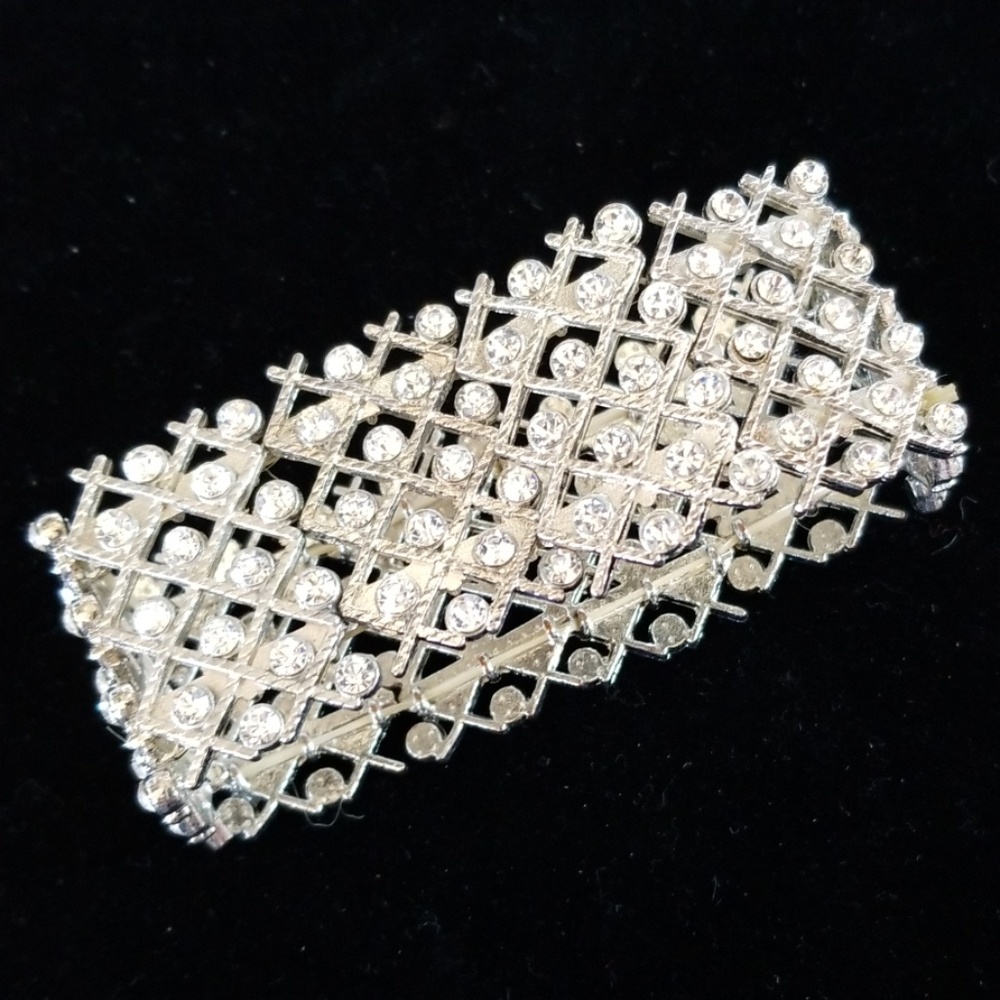 Vintage Clear Rhinestone Silver Tone Metal Stretch Metal Cuff Bracelet - Picture 9 of 12
